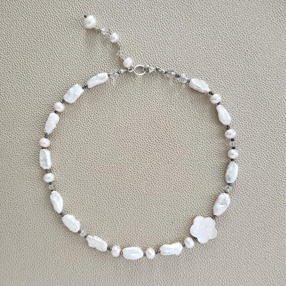 WHITE BAROQUE PEARL MIX NECKLACE-16" - Picture 2 of 2